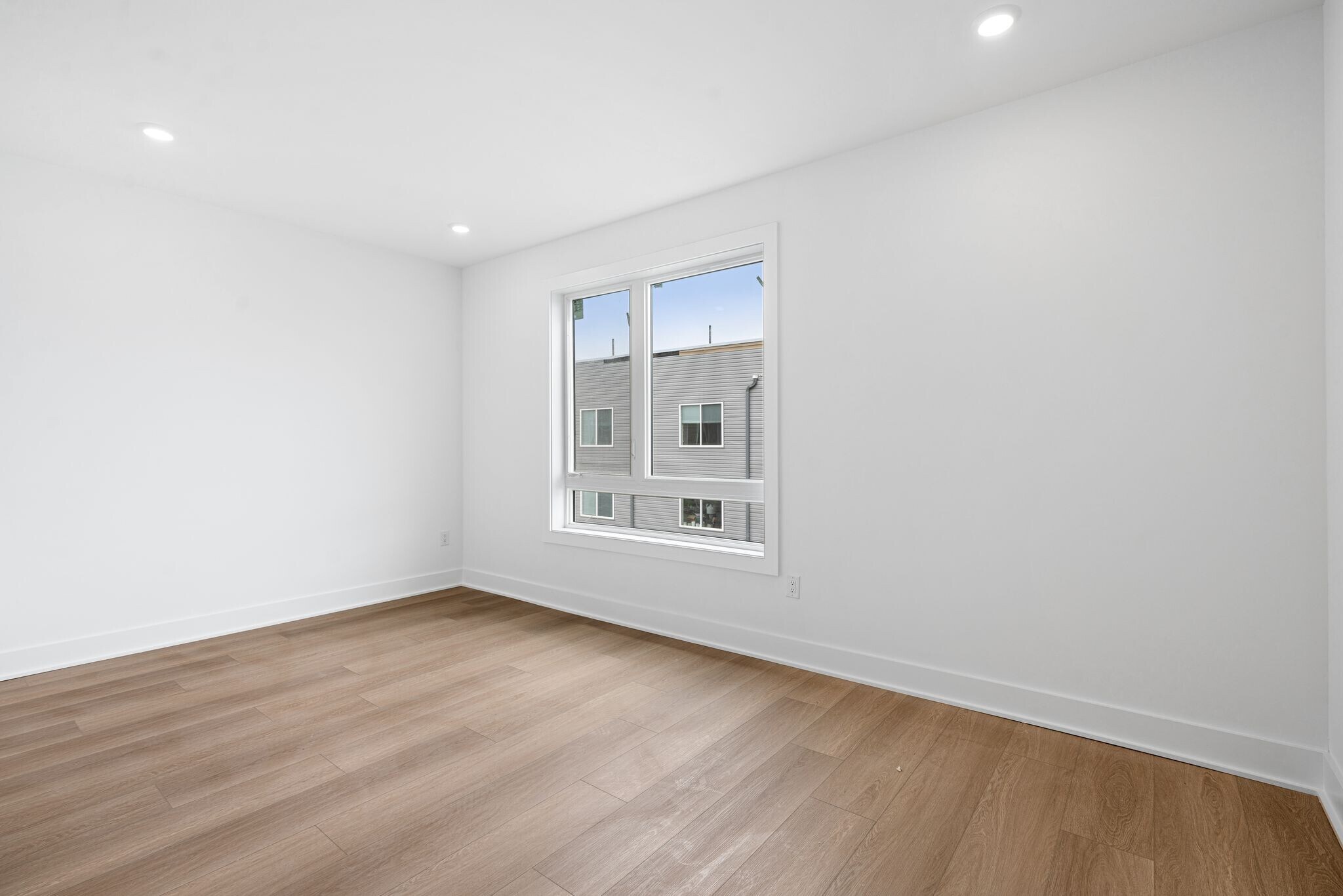 Building Photo - 1947 N Marshall St