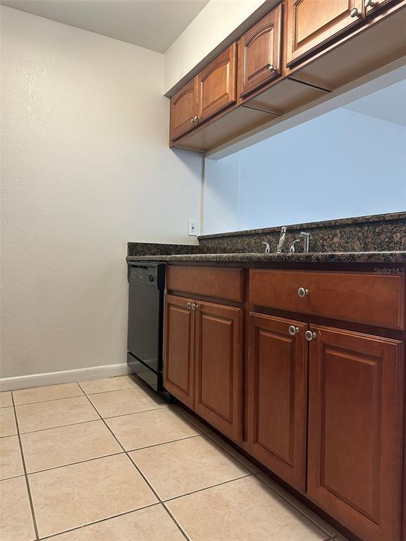 Building Photo - 5440 S MacDill Ave