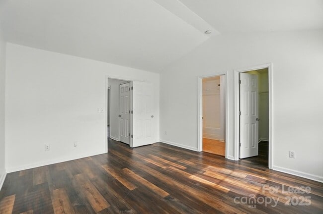 Building Photo - 10316 Stineway Ct