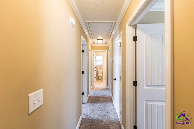Building Photo - 203 Norfolk Cir