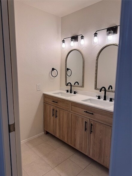 Building Photo - 5801 Trego Cir