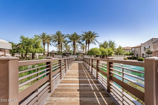 Building Photo - 2631 S Sulley Dr