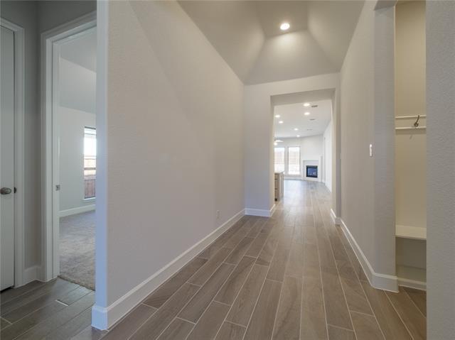 Building Photo - 3516 Sawtooth Ln