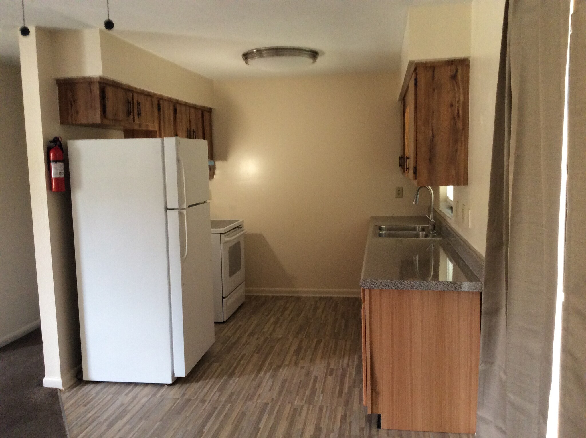 Building Photo - 4520 SW 37th Ln