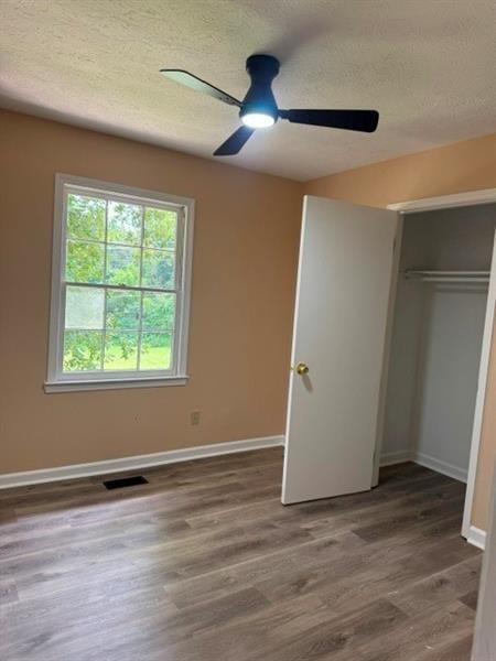 Building Photo - 3970 Terrace Dr