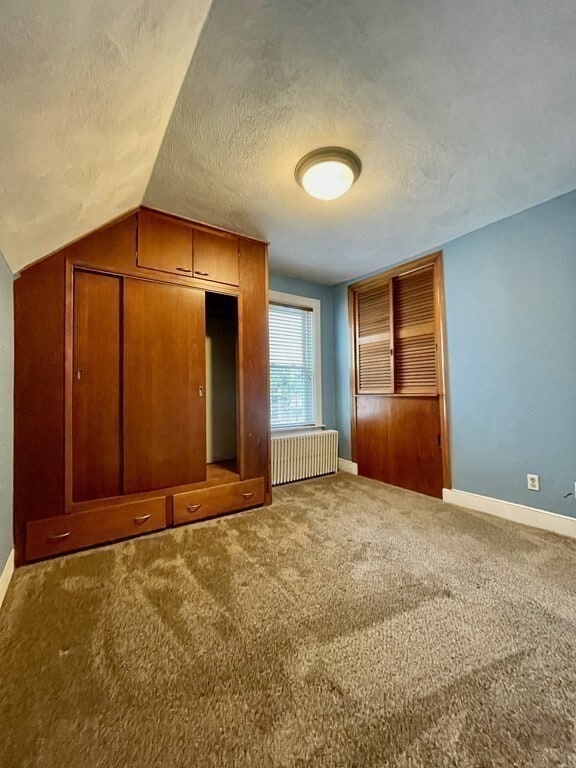 Building Photo - 182 Pine St