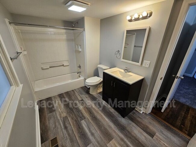 Building Photo - 4112 NC-62