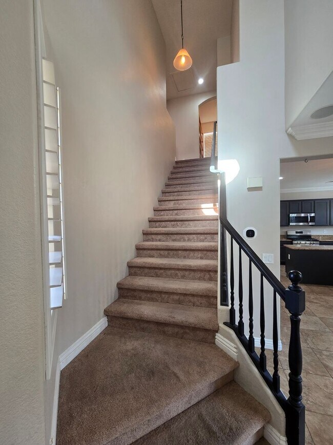 Building Photo - A Fabulous 3 Bedroom Home in South West Las Vegas