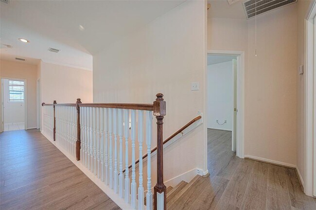 Building Photo - 3630 Shady Grove Dr