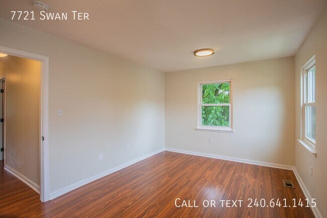 Building Photo - 7721 Swan Terrace