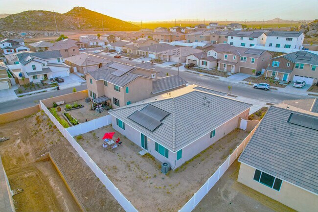 Building Photo - 30153 Truckee Cir