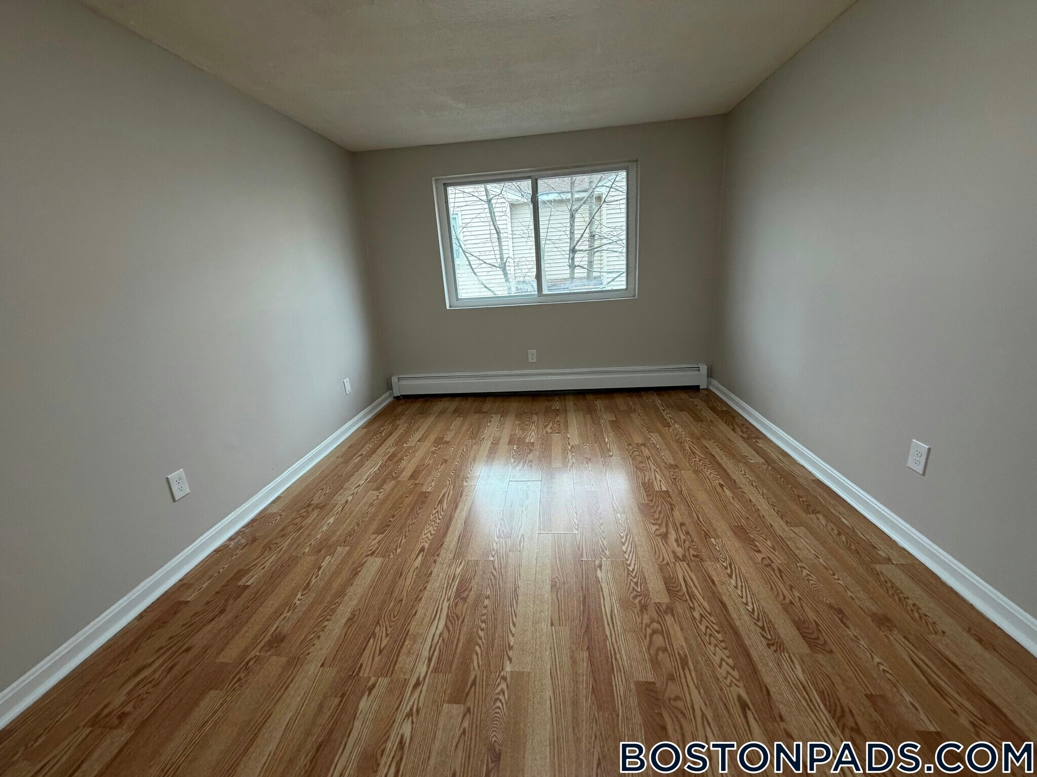 Building Photo - 134 Willard St