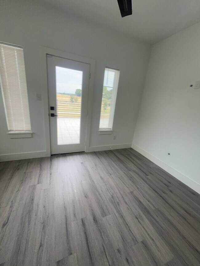 Building Photo - Custom Built 3/2/2 Delga Park! Trinity Trails Minutes from downtown Fort Worth!