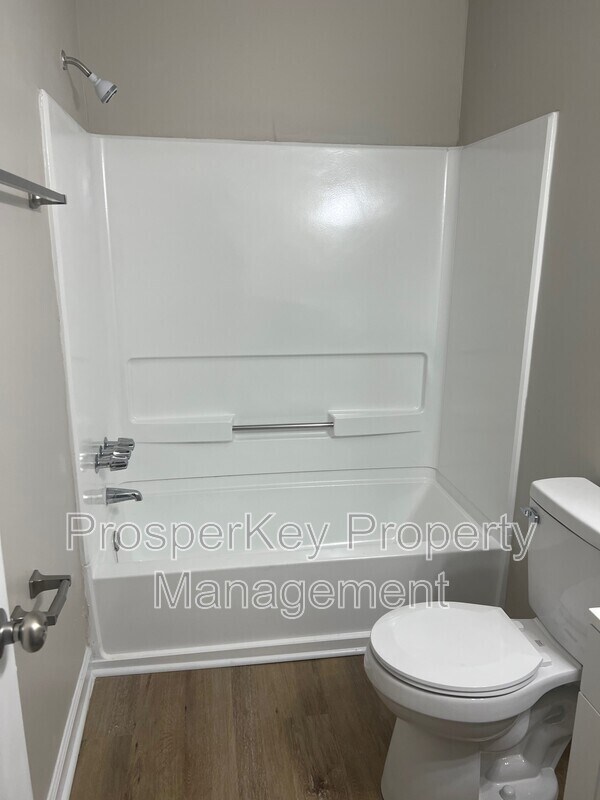 Building Photo - 2428 Palmetto St