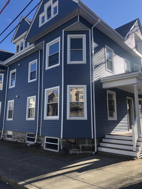 Building Photo - 565-567-567 Maple St