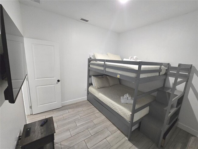 Building Photo - 4663 Conley St