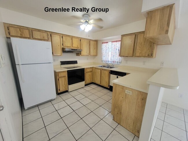 Building Photo - 8224 Autumn Oak Ave