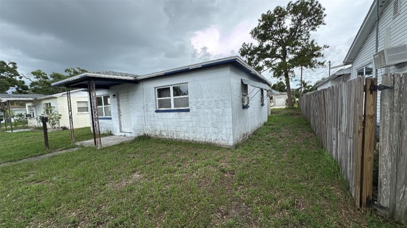 Building Photo - 2410 38th Ave N