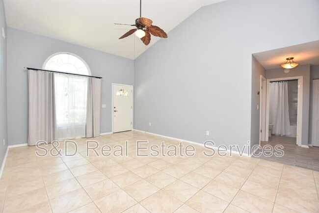 Building Photo - 8212 Riverboat Dr