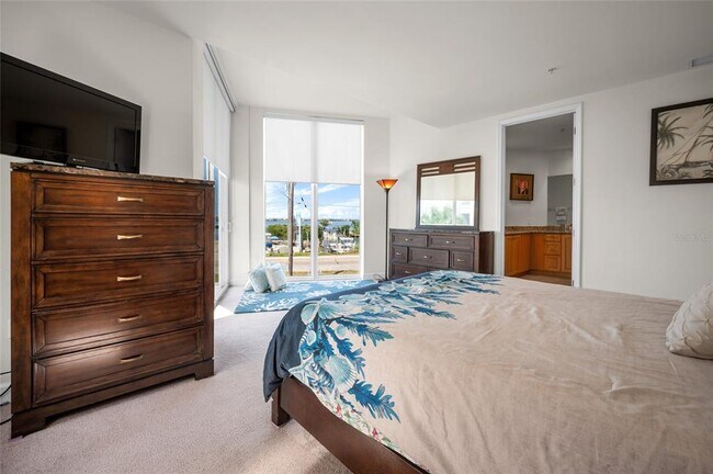 Building Photo - 1375 Beach Rd