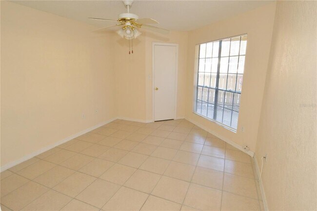 Building Photo - 8627 Fancy Finch Dr