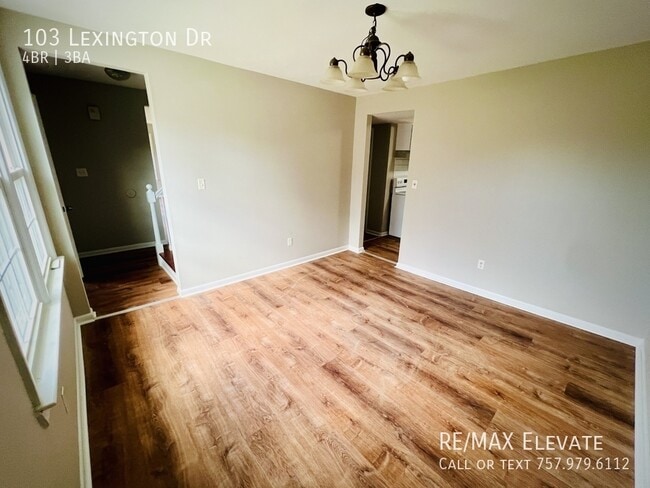 Building Photo - 103 Lexington Dr