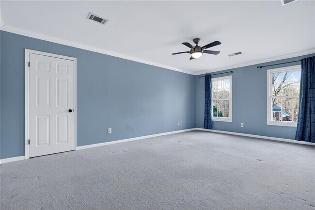 Building Photo - 5340 Tally Green Dr