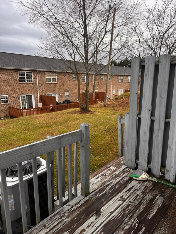 Building Photo - 5 Lexington Ct