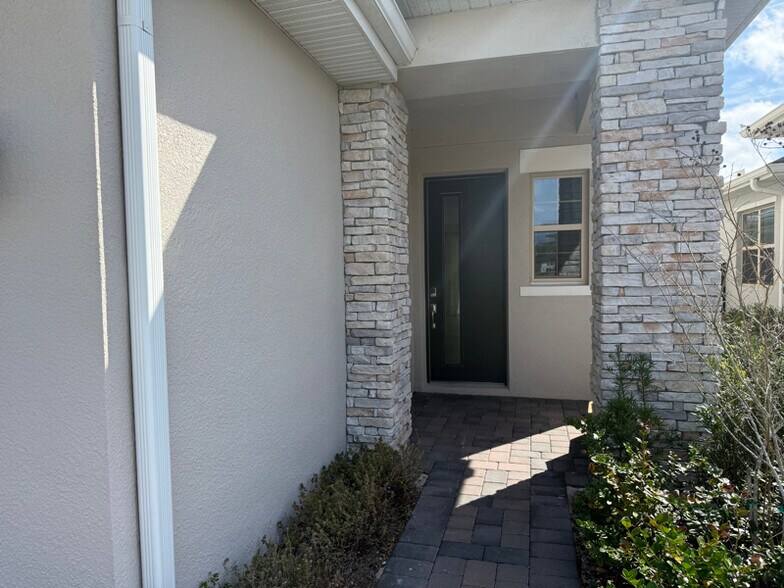 Building Photo - 7537 Wing Span Wy