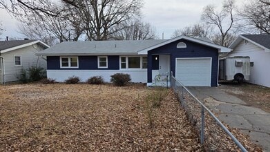 Building Photo - 1472 E Berkeley St