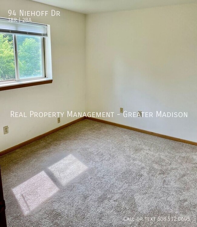 Building Photo - 94 Niehoff Dr