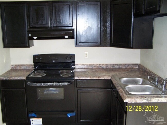 Building Photo - 711 Tumbleweed Trail