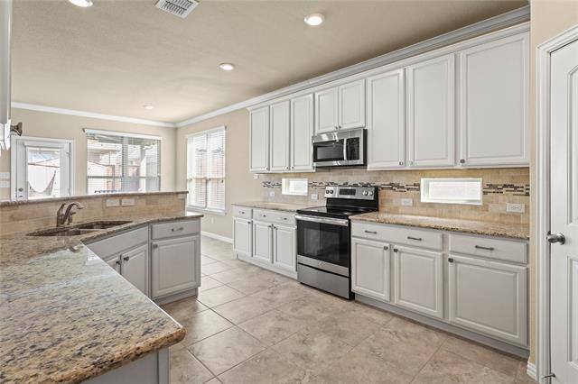 Building Photo - 16617 Stillhouse Hollow Ct