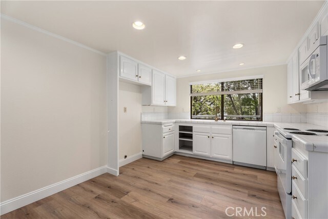 Building Photo - 3 Kamalii Ct