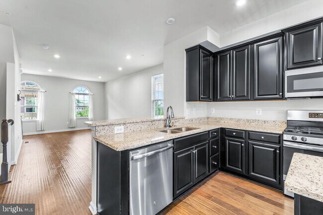 Building Photo - 3025 Frayser Farm Rd