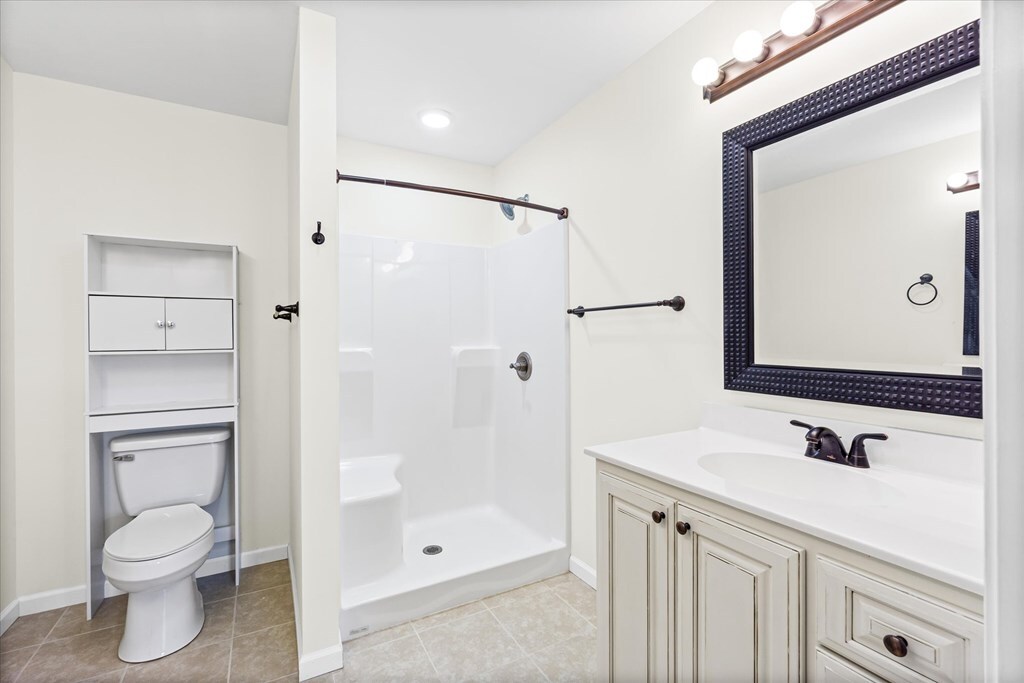 Building Photo - 242 Mirage Dr