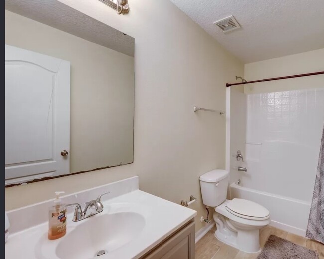 Bathroom 3 - 5225 NW Wisk Fern Cir