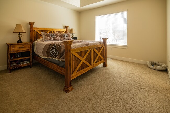 Building Photo - 4056 S 2800 W