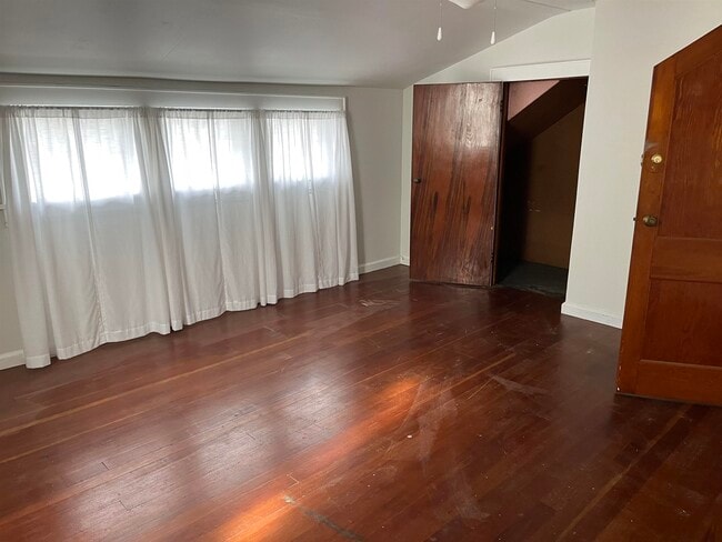 Building Photo - 202 N 17th St