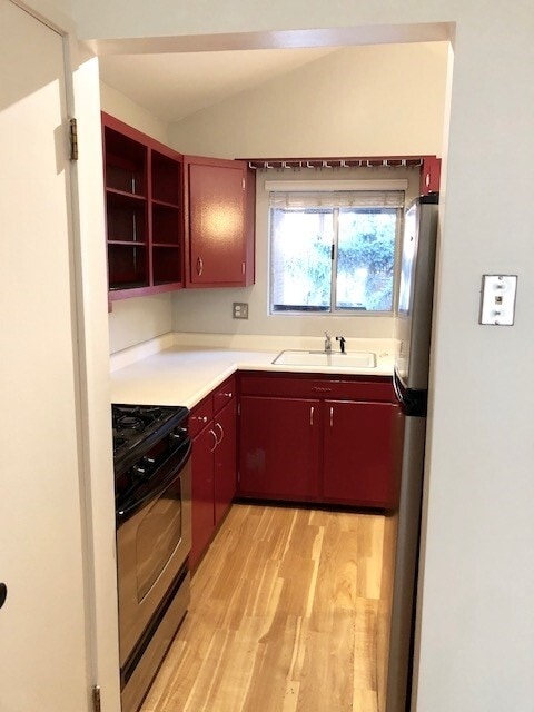 Building Photo - 251 S 700 E