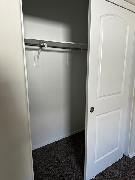 Building Photo - 35288 W San Alvarez Ave