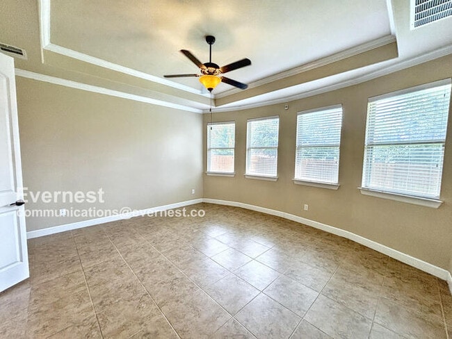Building Photo - 204 Brantley Lake Ln