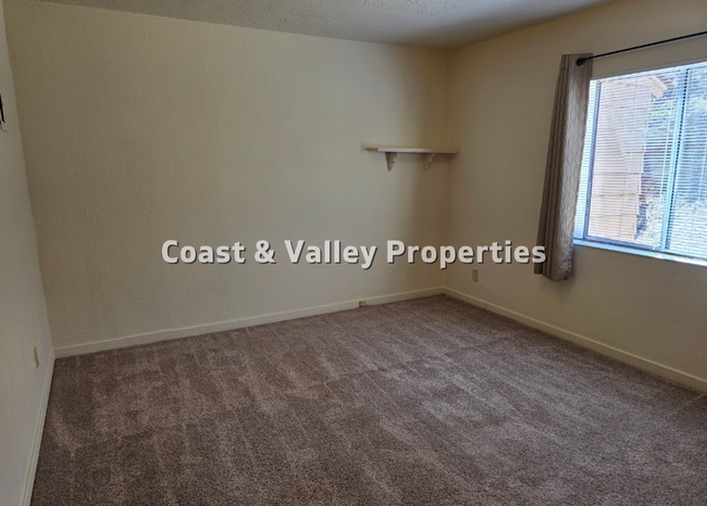 Building Photo - Beautiful Chualar Canyon Home for RENT!!!