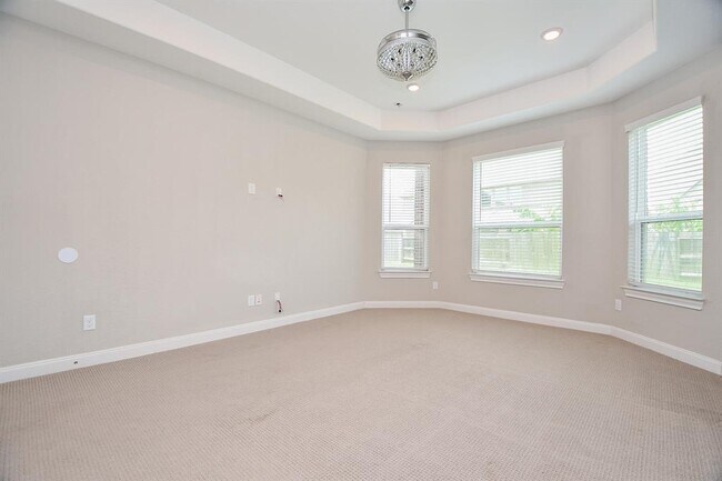 Building Photo - 4422 Sterling Heights Ln