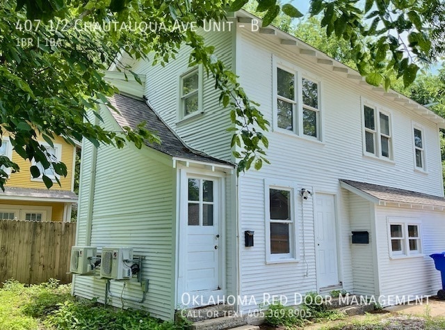 Building Photo - 407 1/2 Chautauqua Ave Unit