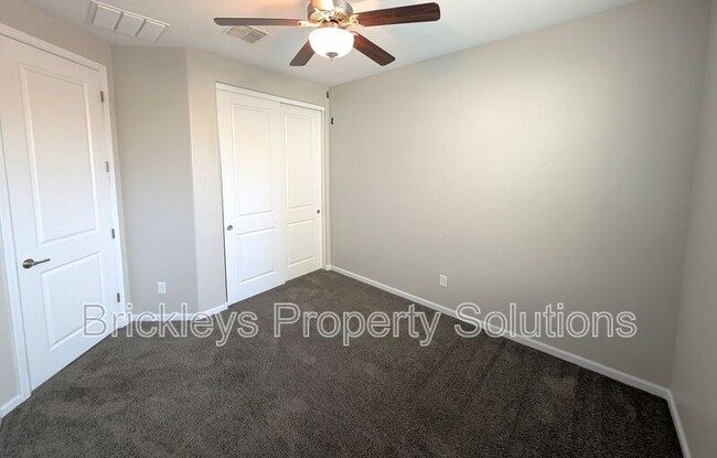 Building Photo - 10564 East Sebring Avenue