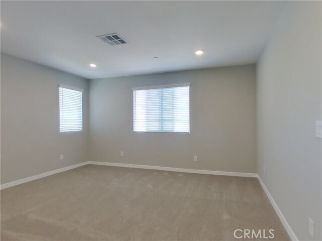 Building Photo - 31651 Hans Dr