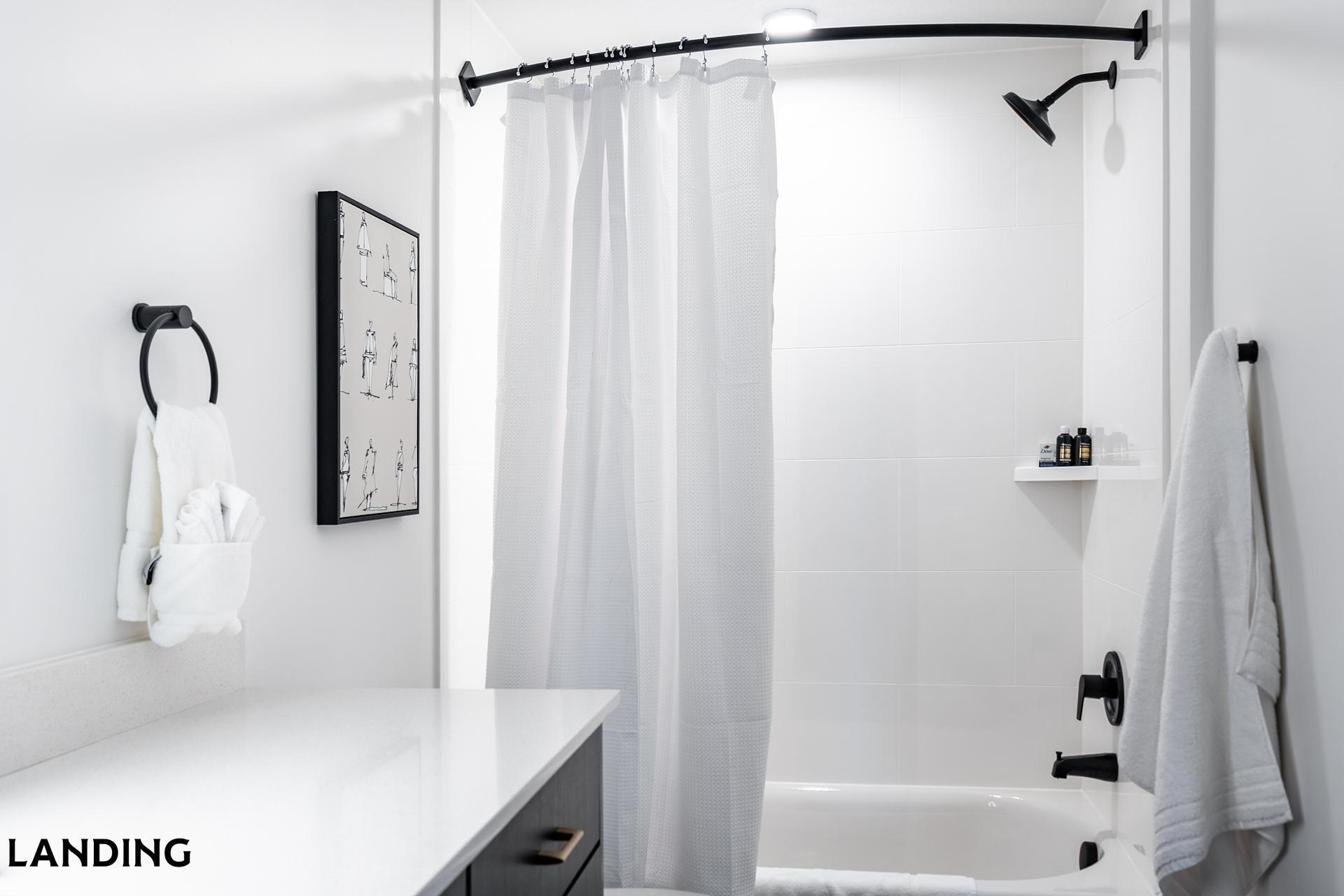 Building Photo - 343 S 400 E