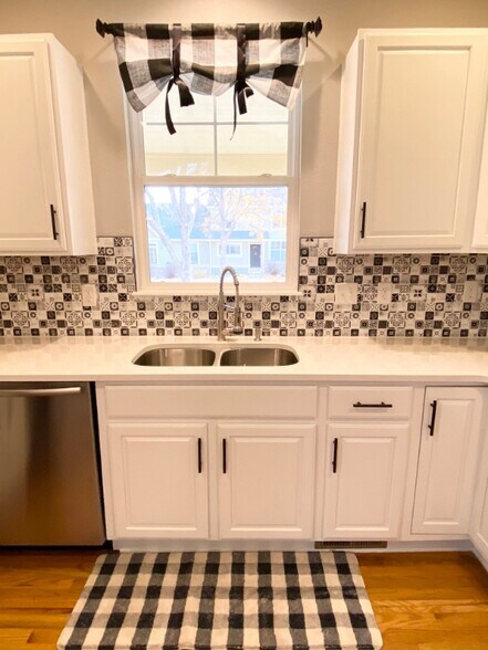 Building Photo - 2756 Autumn Harvest Way