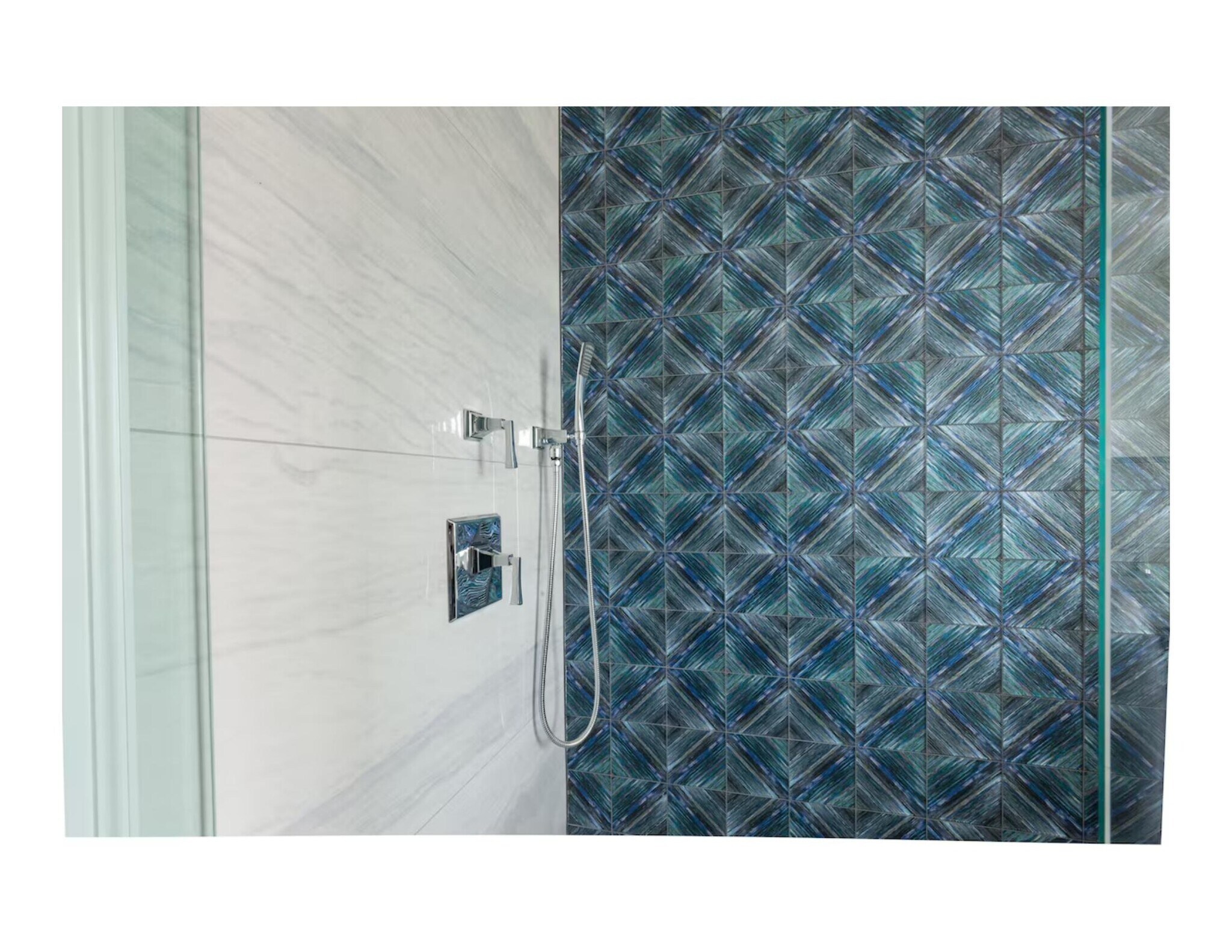 Building Photo - 153 Bayside Rd